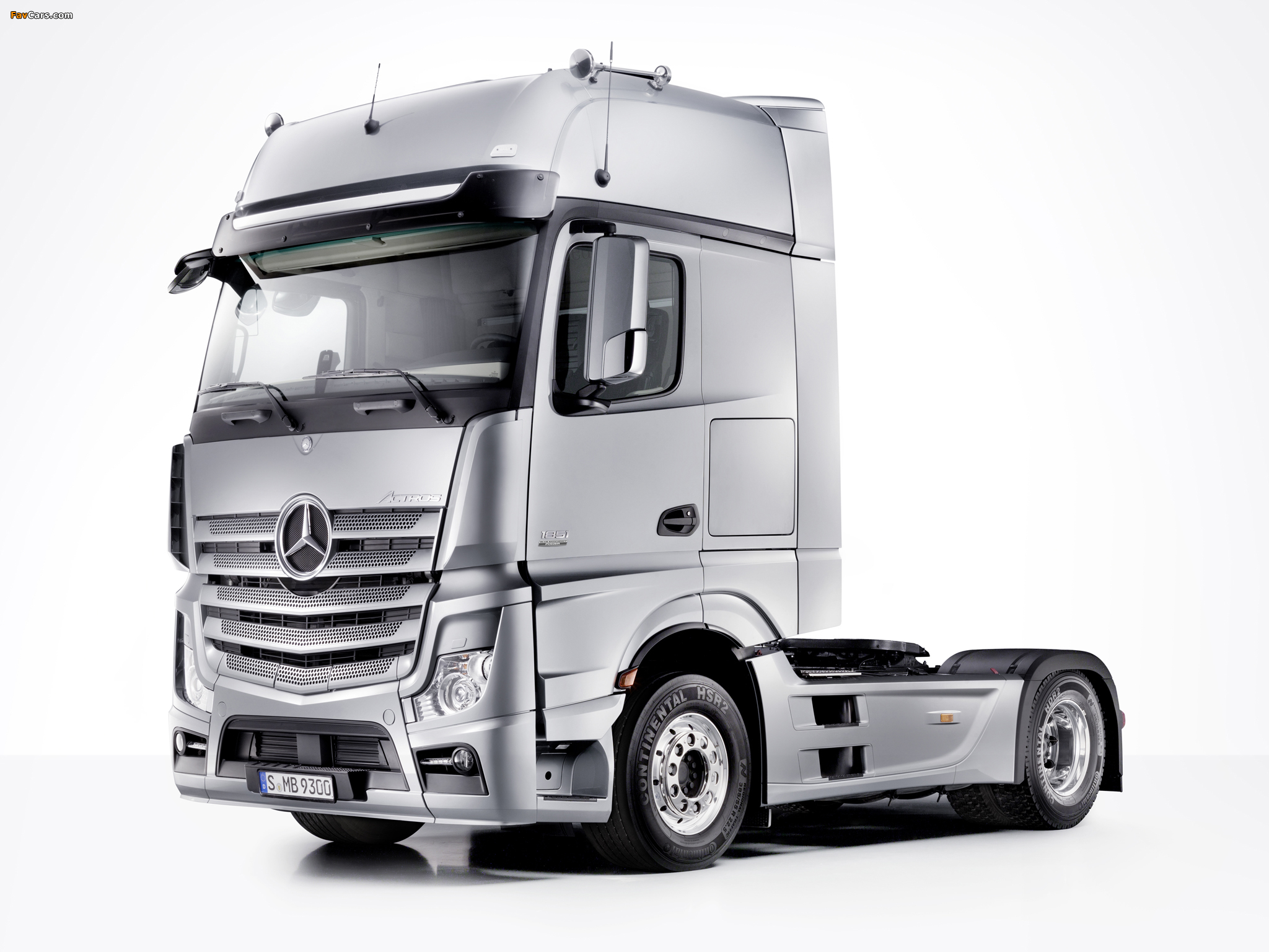 Trucks & Pickups